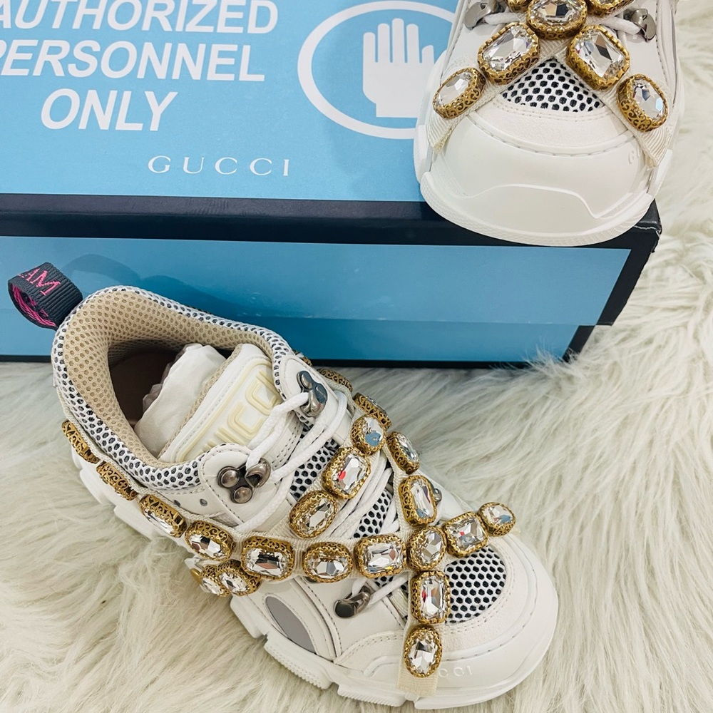 🖍️SOLD🖍️NEW GUCCI SNEAKERS FASHTREK WHITE 35.5. Fits 6/6.5